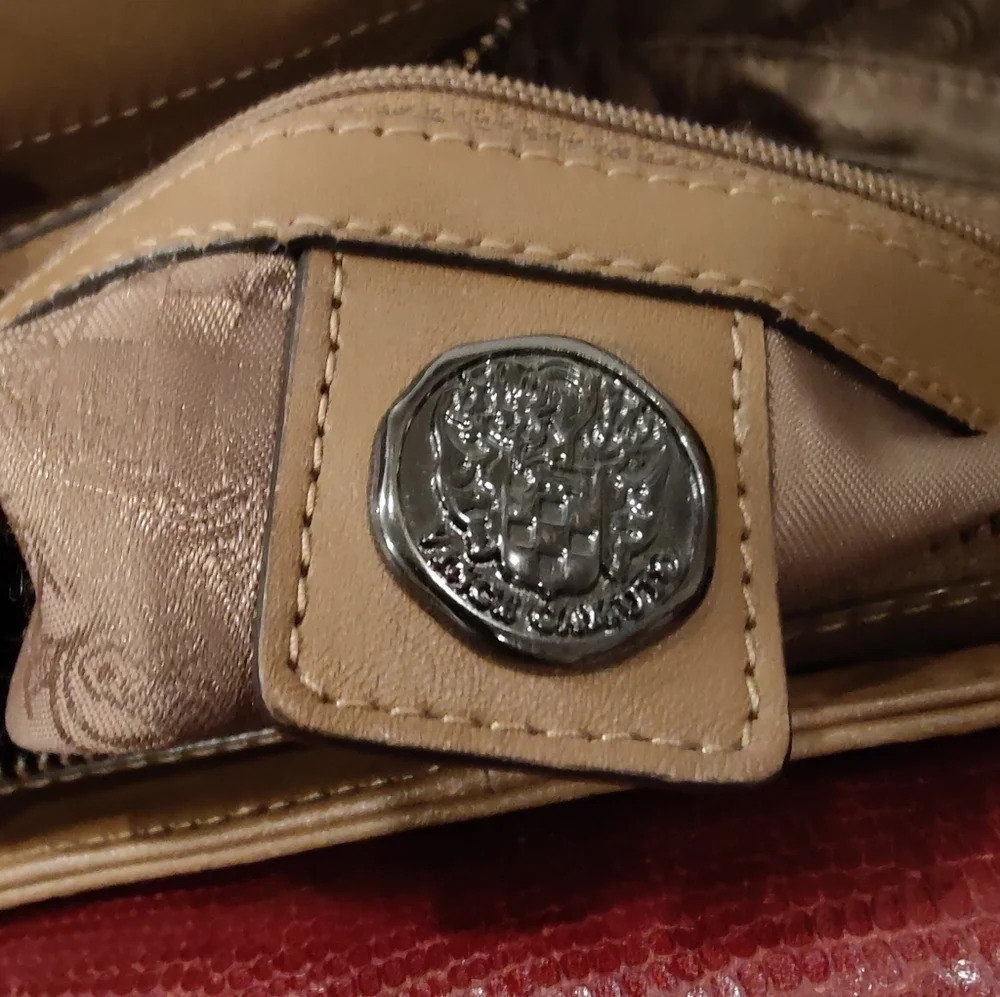 Vince Camuto Awesome Leather Satchel 😍 - Picture 13 of 16